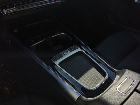 Certified 2025 Mercedes-Benz GLB 250 GLB 250 image 25