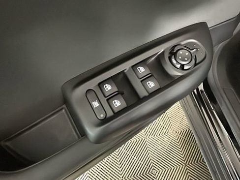 Used 2024 Alfa Romeo Tonale Ti w/ Active Assist Package AWD/4WD image 11