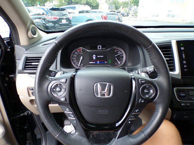 Used 2016 Honda Pilot Touring image 10