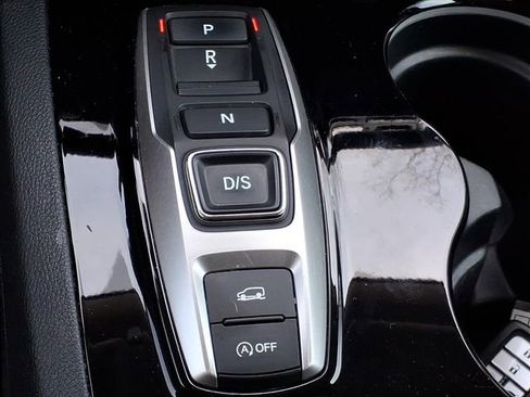 Used 2022 Honda Pilot Touring image 35