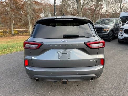 Certified 2023 Ford Escape ST-Line Select w/ Tech Pack #2 image 5