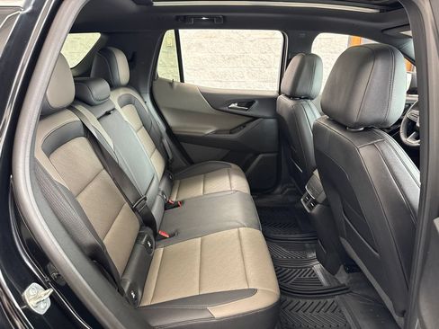 Used 2025 Chevrolet Equinox LT w/ Convenience Package II FWD image 43