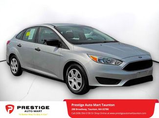 Used 2015 Ford Focus S image 1