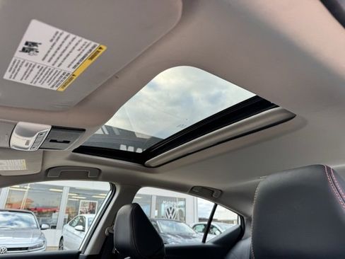 Used 2019 Nissan Altima 2.5 SR w/ SR Premium Package image 13