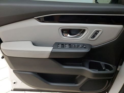 Certified 2025 Honda Pilot EX-L image 16