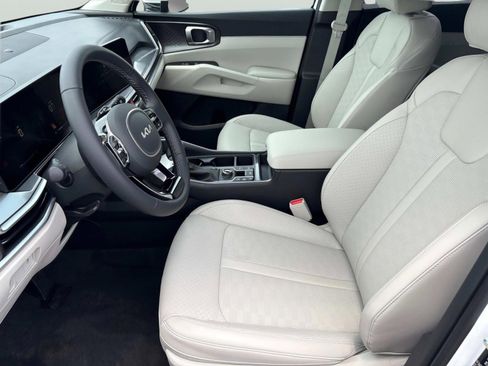 New 2025 Kia Sorento S image 21