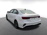 Used 2024 Kia Forte LXS image 4