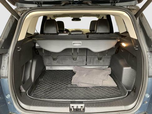 Used 2019 Ford Escape SEL image 46