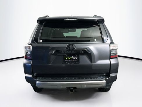 Used 2020 Toyota 4Runner TRD Off-Road Premium AWD/4WD image 7