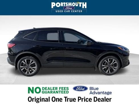 Certified 2022 Ford Escape SEL w/ SEL Stealth AWD Package image 6