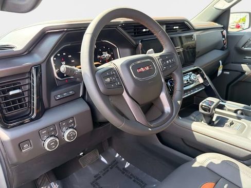 New 2026 GMC Sierra 1500 AT4 w/ AT4 Premium Package AWD/4WD image 21