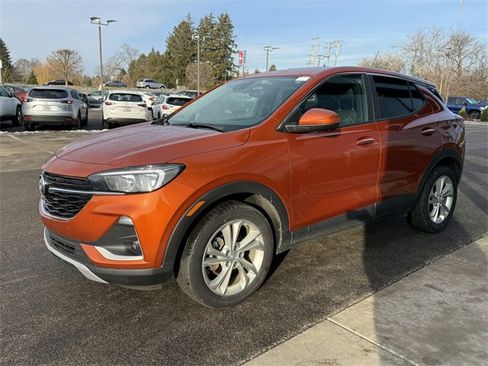 Used 2022 Buick Encore GX Preferred image 3