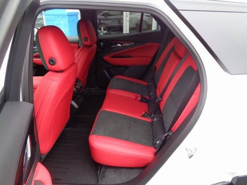 New 2025 Chevrolet Blazer EV RS image 21