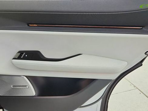 Used 2025 Polestar Polestar 3 AWD/4WD image 26