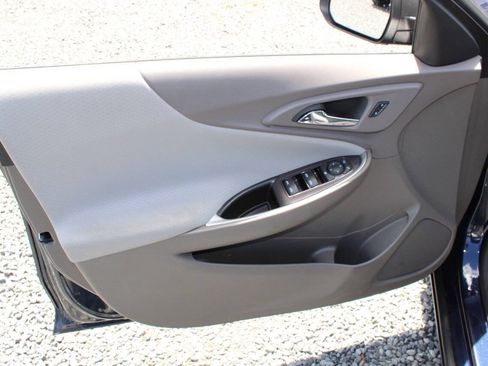 Used 2016 Chevrolet Malibu LS FWD image 19