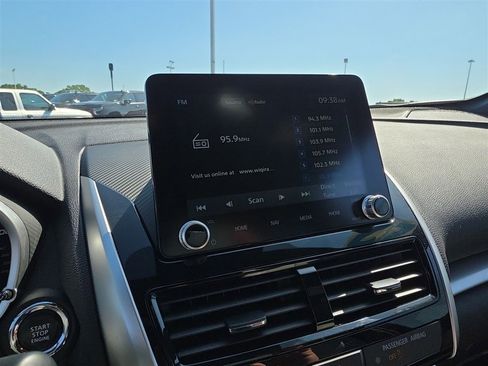 Used 2022 Mitsubishi Eclipse Cross AWD image 12