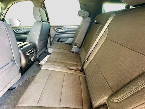 Used 2023 Chevrolet Tahoe LS image 19