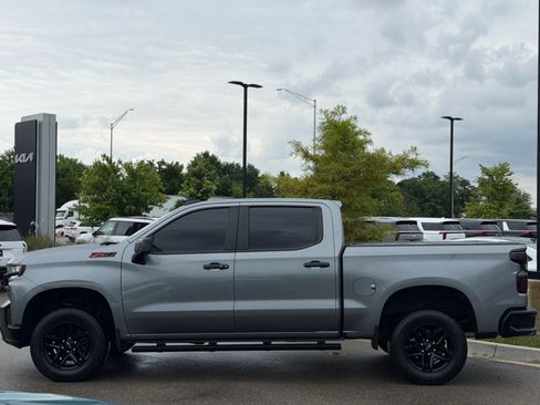 Used 2021 Chevrolet Silverado 1500 LT Trail Boss AWD/4WD image 3