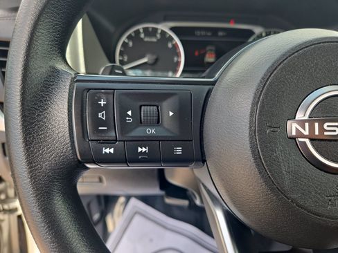 Certified 2024 Nissan Rogue S AWD/4WD image 16