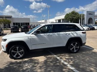 Used 2023 Jeep Grand Cherokee 4WD 4xe w/ Luxury Tech Group II video 1