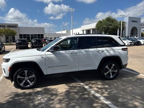 Used 2023 Jeep Grand Cherokee 4WD 4xe w/ Luxury Tech Group II image 1