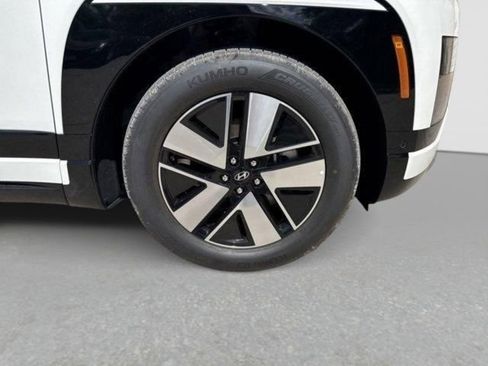 New 2026 Hyundai Ioniq 9 SEL AWD/4WD image 11