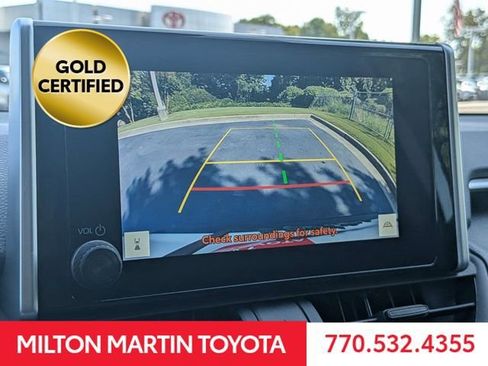 Certified 2025 Toyota RAV4 XLE FWD image 20