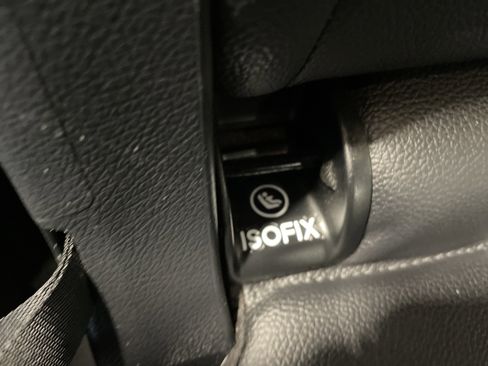 Used 2023 Mercedes-Benz EQB 350 4MATIC SUV w/ Pinnacle Package image 21