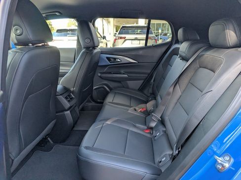 New 2026 Chevrolet Equinox EV LT image 12