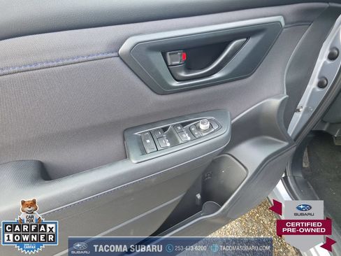 Used 2025 Subaru Forester Premium AWD/4WD image 11