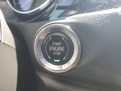Used 2023 Buick Encore GX Select w/ Sport Touring Package FWD image 22