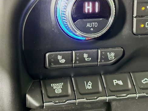 Used 2020 GMC Sierra 2500 Denali w/ Denali Ultimate Package image 21