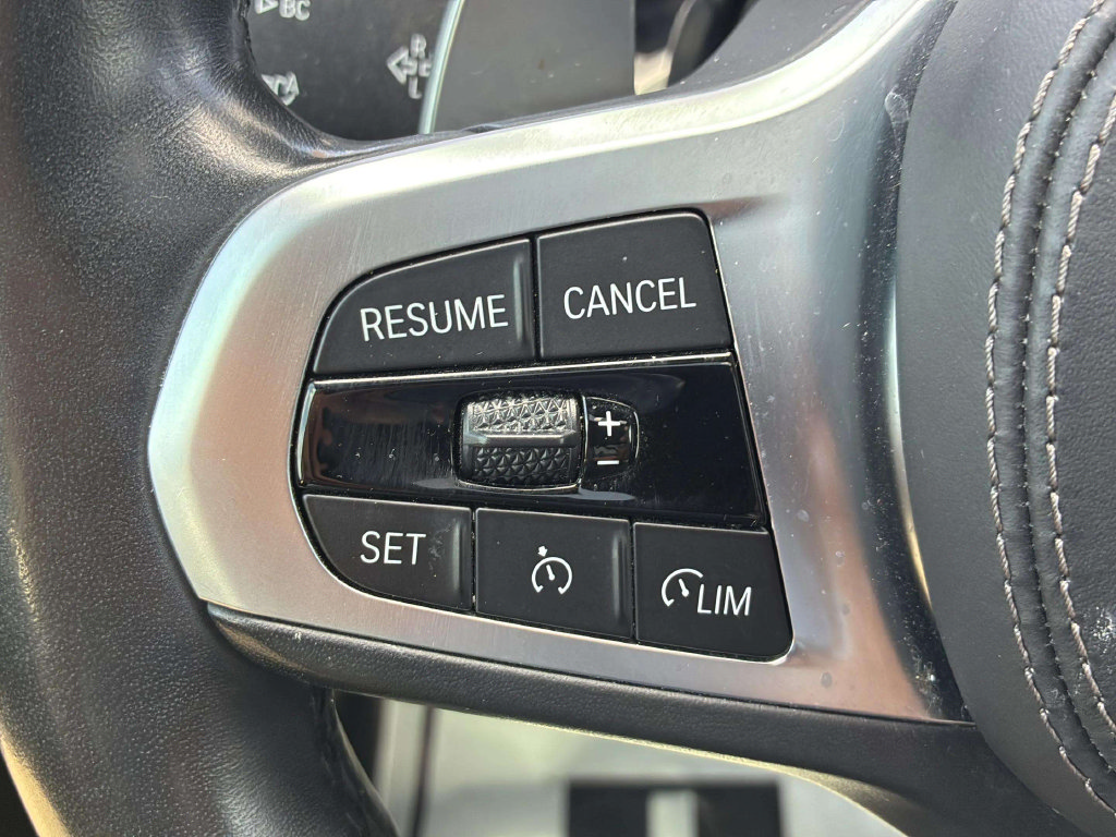 Used 2019 BMW X7 xDrive40i w/ Premium Package AWD/4WD image 26