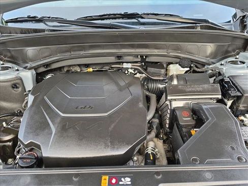 Used 2025 Kia Telluride S FWD image 25