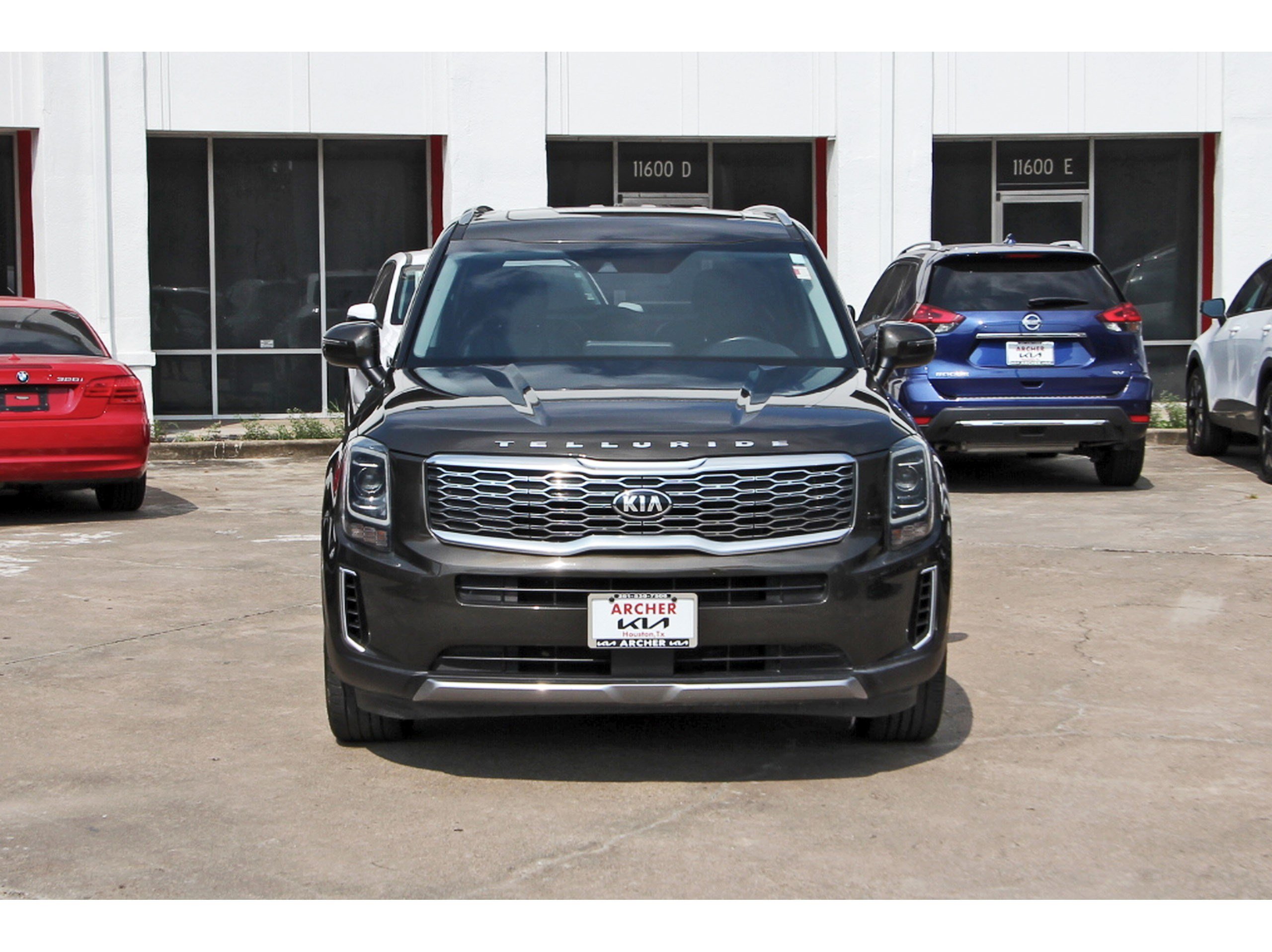 Used 2021 Kia Telluride S FWD image 2