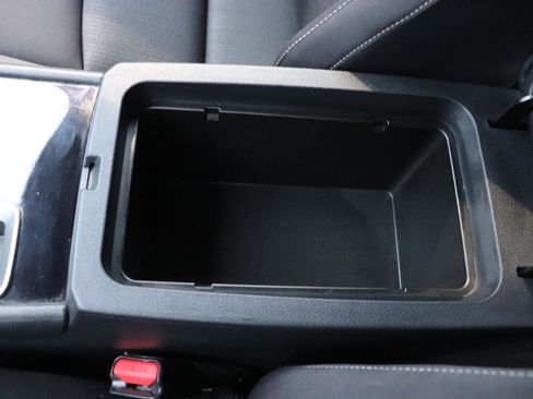 Used 2024 Nissan Altima 2.5 SV image 37