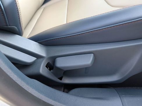 New 2025 Ford Maverick Lariat AWD/4WD image 48