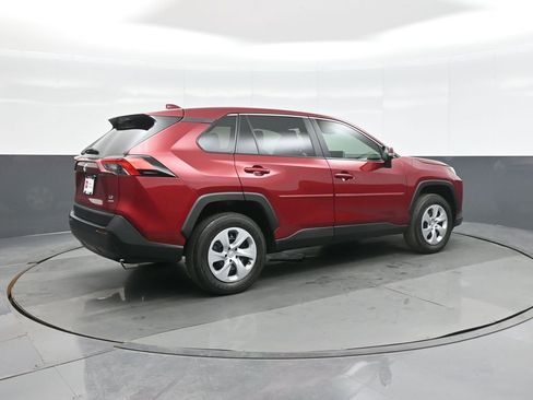 Certified 2024 Toyota RAV4 LE image 9