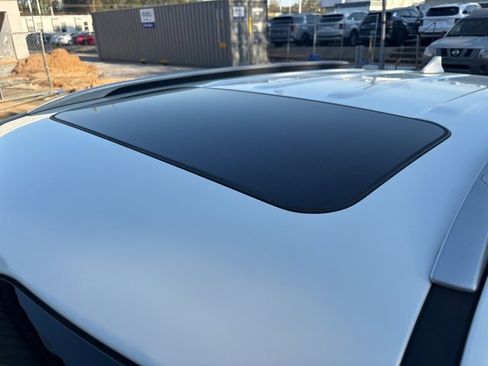 Used 2023 Kia Seltos EX image 22