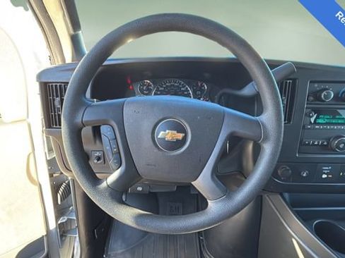 Used 2024 Chevrolet Express 3500 LT w/ LT Preferred Equipment Group RWD image 10
