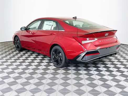 New 2026 Hyundai Elantra SEL Sport w/ Cargo Package FWD image 4