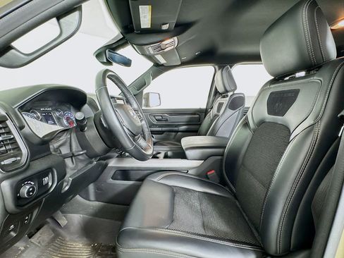 Used 2020 RAM 1500 Big Horn w/ Built-to-serve Edition AWD/4WD image 10