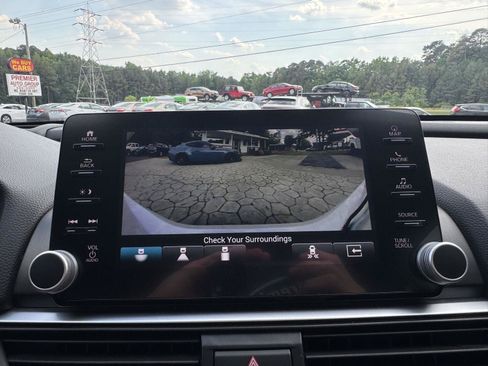 Used 2021 Honda Accord Touring image 20