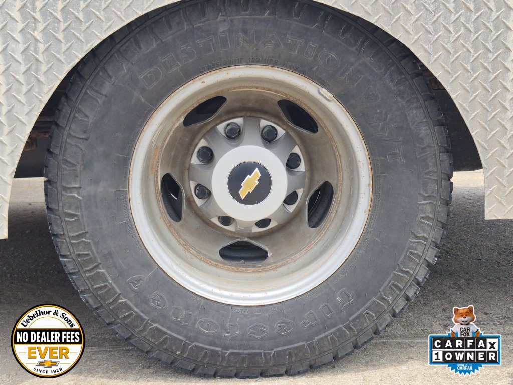 Used 2013 Chevrolet Silverado 3500 W/T w/ Snow Plow Prep Package AWD/4WD image 25