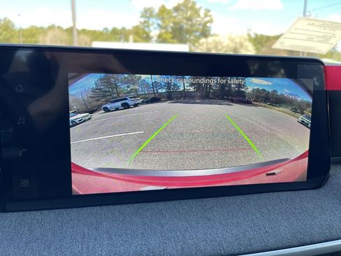 New 2026 Nissan Kicks SV image 9