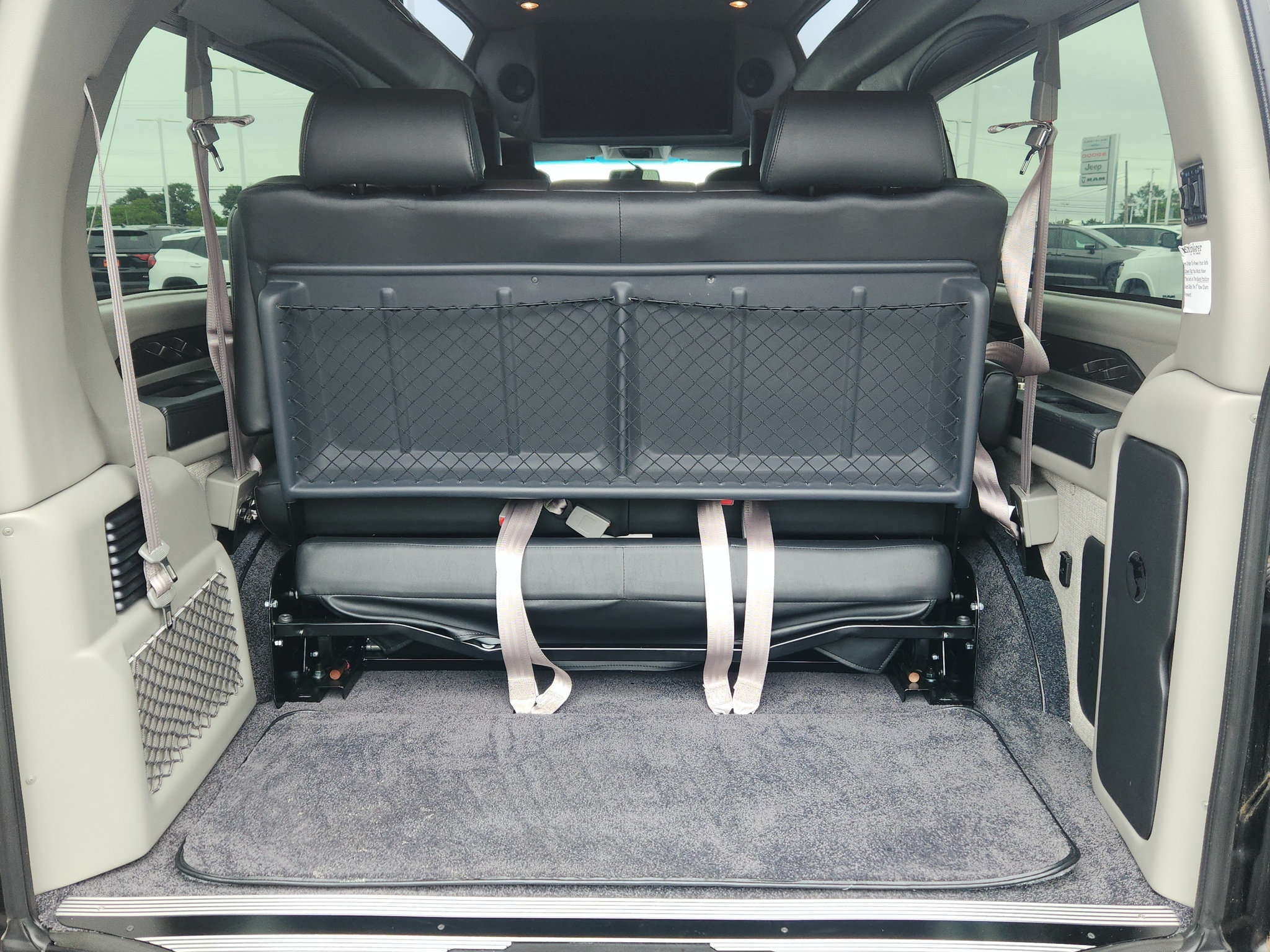 Used 2023 GMC Savana 2500 Extended RWD image 20