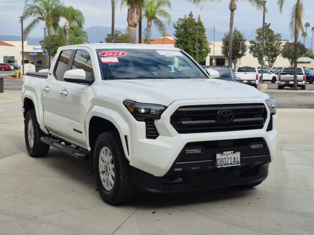 Used 2024 Toyota Tacoma SR5 AWD/4WD image 3