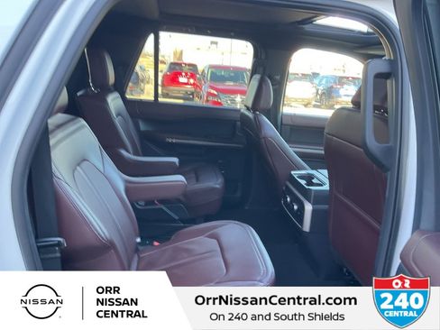 Used 2024 Ford Expedition Max Limited image 12
