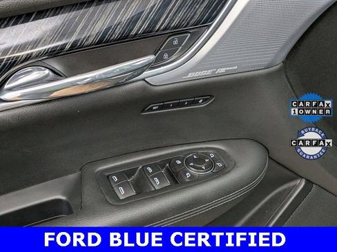 Used 2022 Cadillac XT6 Premium Luxury w/ Technology Package image 15