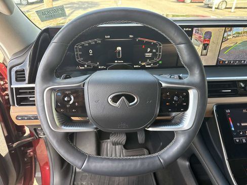 Used 2025 INFINITI QX80 Luxe RWD image 29